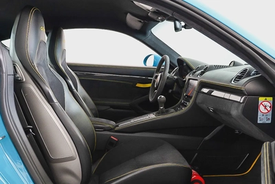 8,140 AED / 60 months | 0% DP | 2020 Porsche Cayman GT4 / Porsche Warranty-7