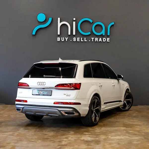 AED 2,299 P.M • 0% Downpayment • Audi Q7 55 TFSI quattro S-Line • 1 Year Warranty