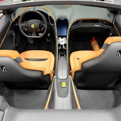 Ferrari Roma Spider | Brand New | GCC Specs with 5 years warranty and 7 years service contract | Latest Ferrari C-7