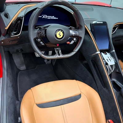 Ferrari Roma Spider | Brand New | GCC Specs with 5 years warranty and 7 years service contract | Latest Ferrari C-8