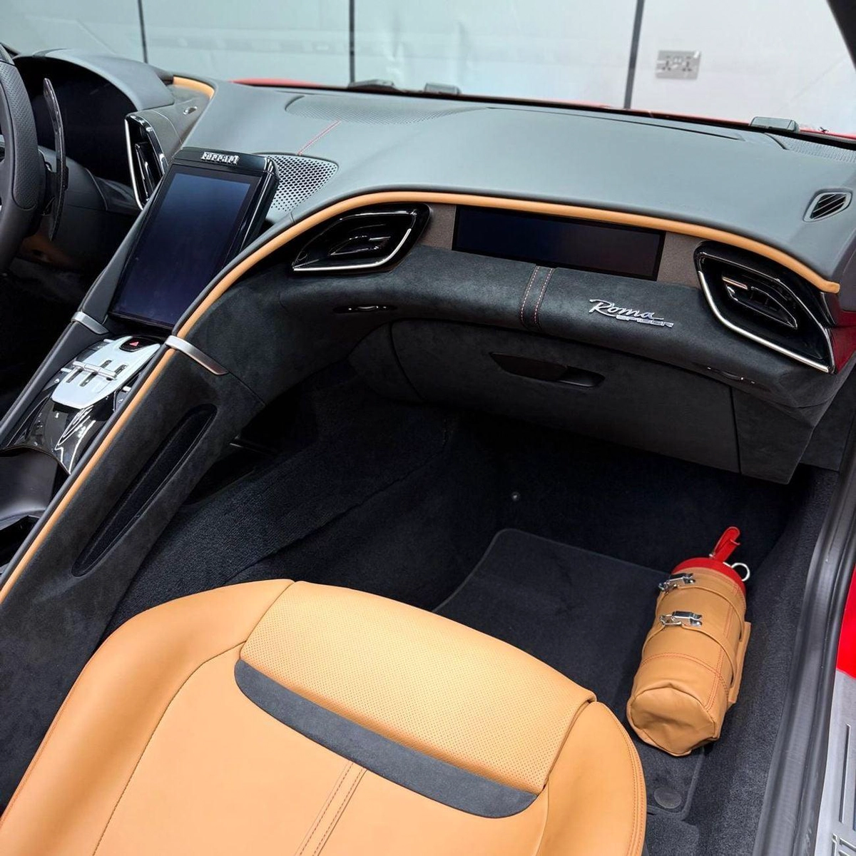 Ferrari Roma Spider | Brand New | GCC Specs with 5 years warranty and 7 years service contract | Latest Ferrari C-13-0