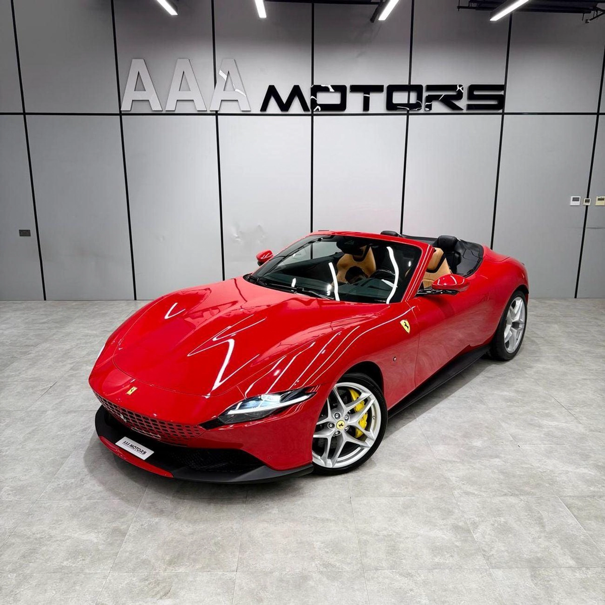 Ferrari Roma Spider | Brand New | GCC Specs with 5 years warranty and 7 years service contract | Latest Ferrari C-2-0