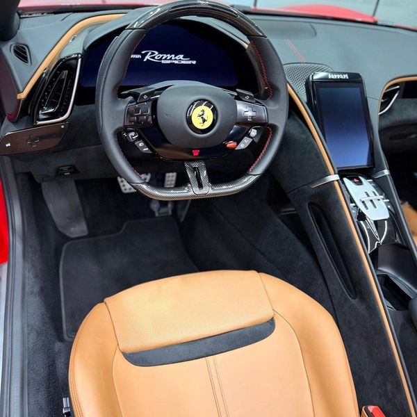 Ferrari Roma Spider | Brand New | GCC Specs with 5 years warranty and 7 years service contract | Latest Ferrari C