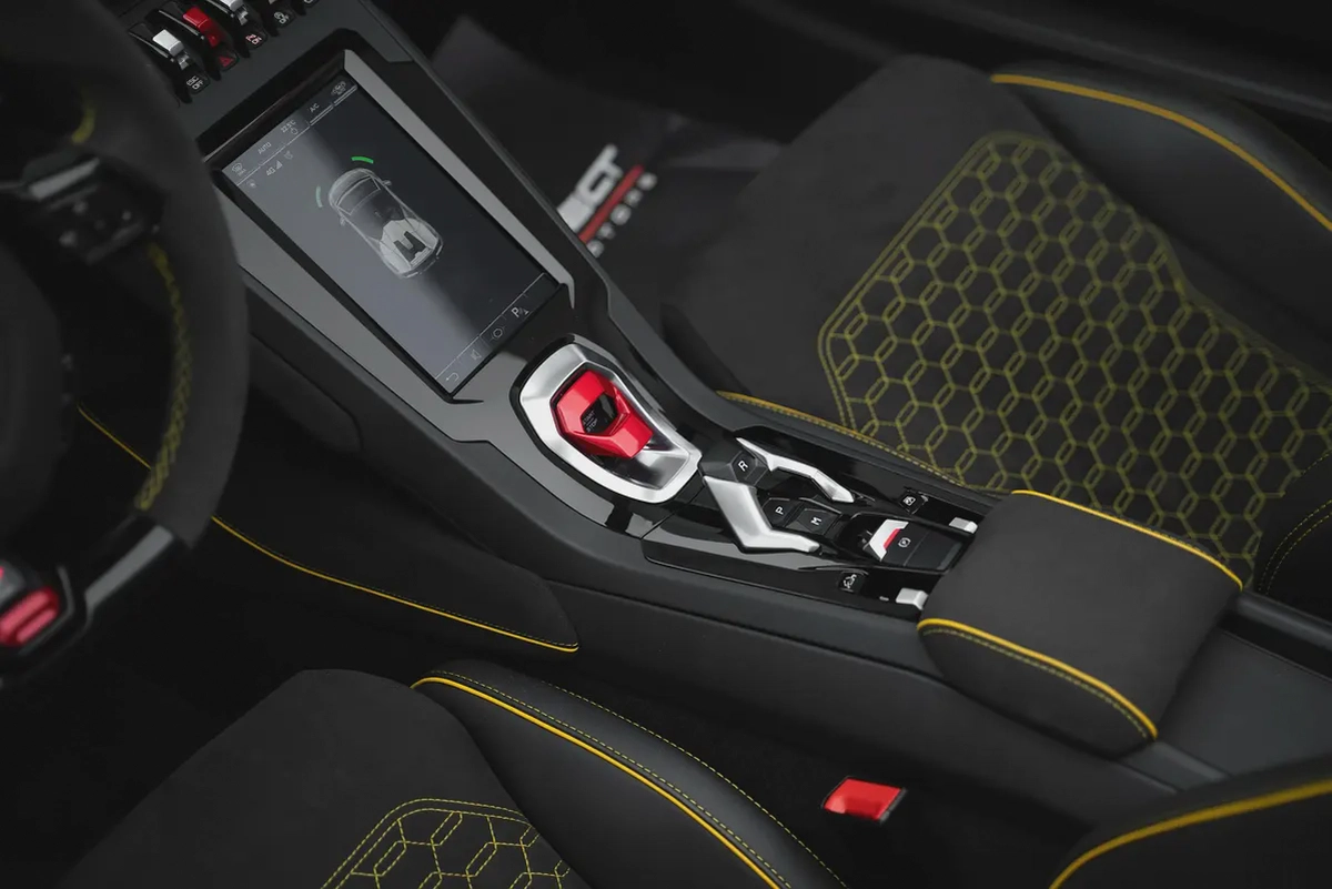 2021 LAMBORGHINI HURACAN EVO SPYDER-9-9