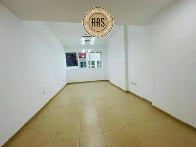 In prime location huge 2bhk with all amenities-9