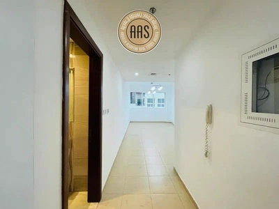 In prime location huge 2bhk with all amenities-10