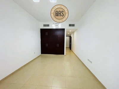 In prime location huge 2bhk with all amenities-7