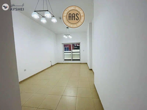 In prime location huge 2bhk with all amenities