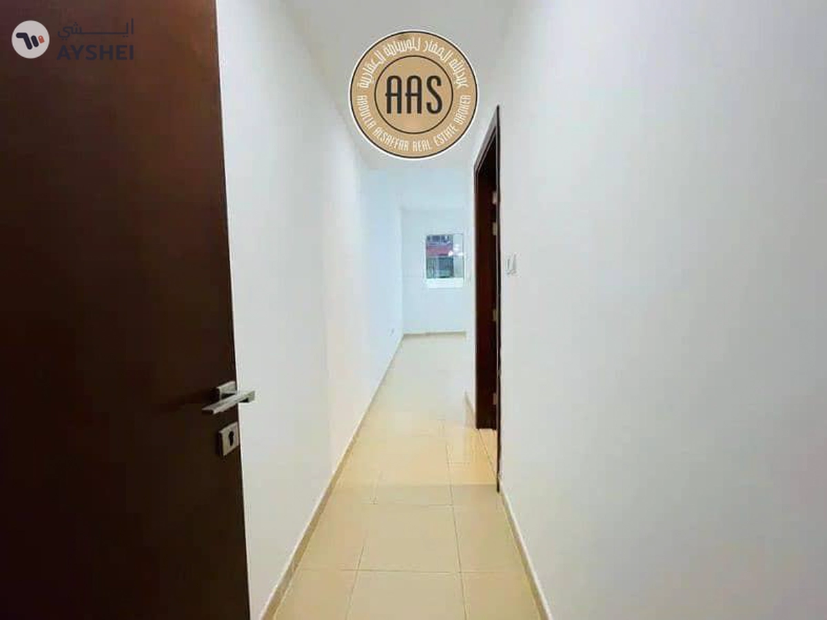 In prime location huge 2bhk with all amenities-4-4