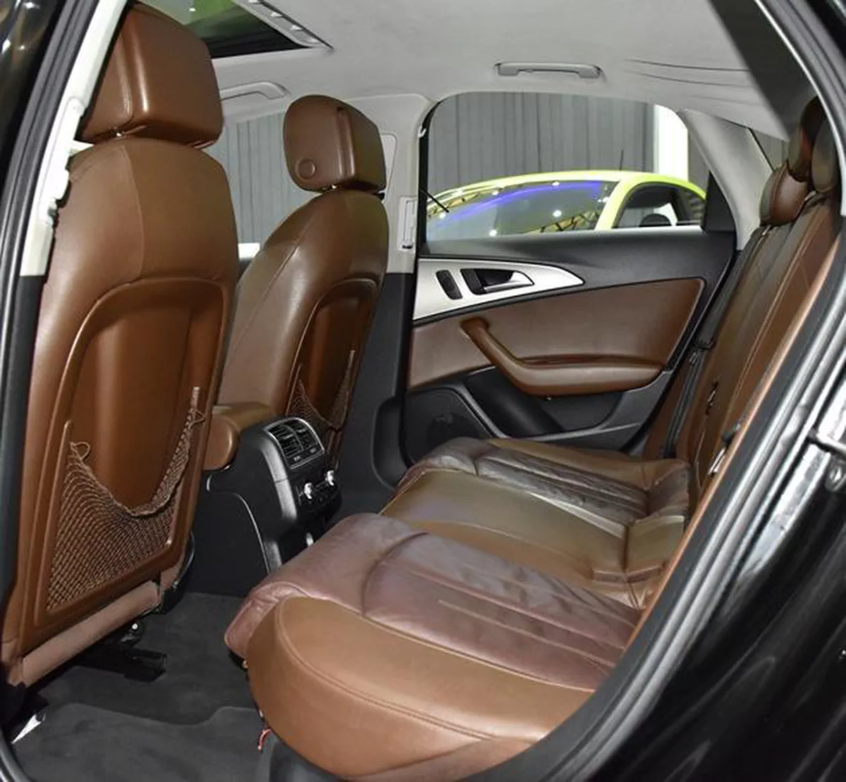 Audi A6 35FSi Quattro ( 2016 Model ) in Black Color GCC Specs-10-10
