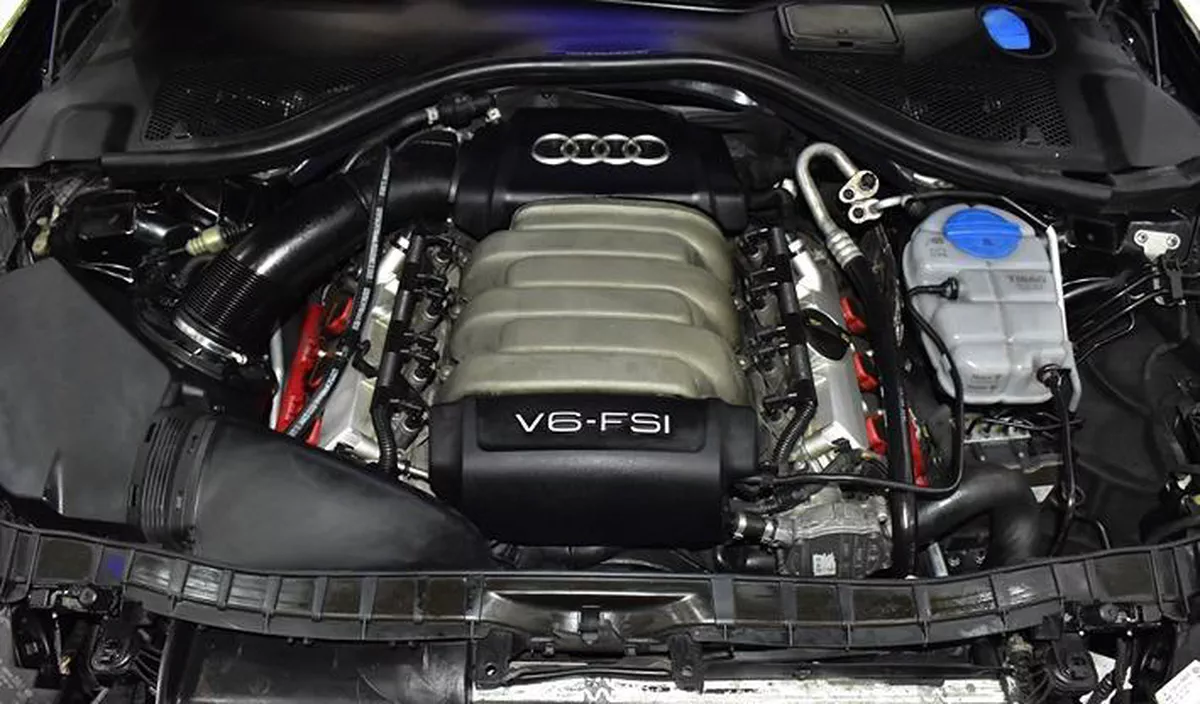 Audi A6 35FSi Quattro ( 2016 Model ) in Black Color GCC Specs-7-7