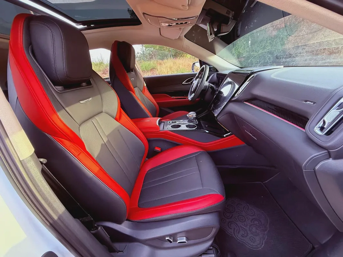 Hongqi HS3 Luxury Pro 2025 | GCC Specs | Brand New Luxury SUV