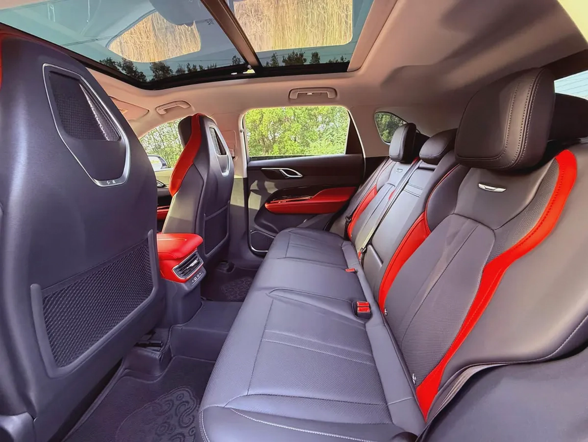Hongqi HS3 Luxury Pro 2025 | GCC Specs | Brand New Luxury SUV