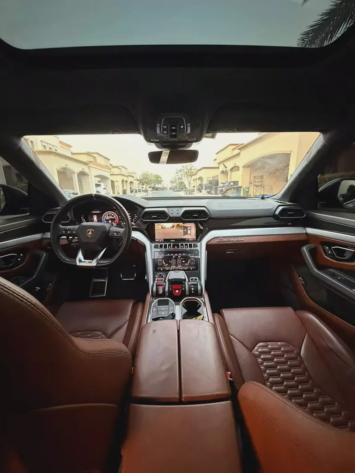 2021 Lamborghini Urus GCC Specs 55,000 km (Full History) Lambo Service Package-11-11