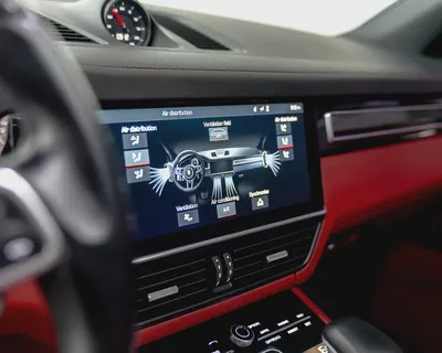 PORSCHE CAYENNE COUPE - 2023 - GCC Specs - WARRANTY TILL FEB 27 - FSH - EXCELLENT CONDITION-9
