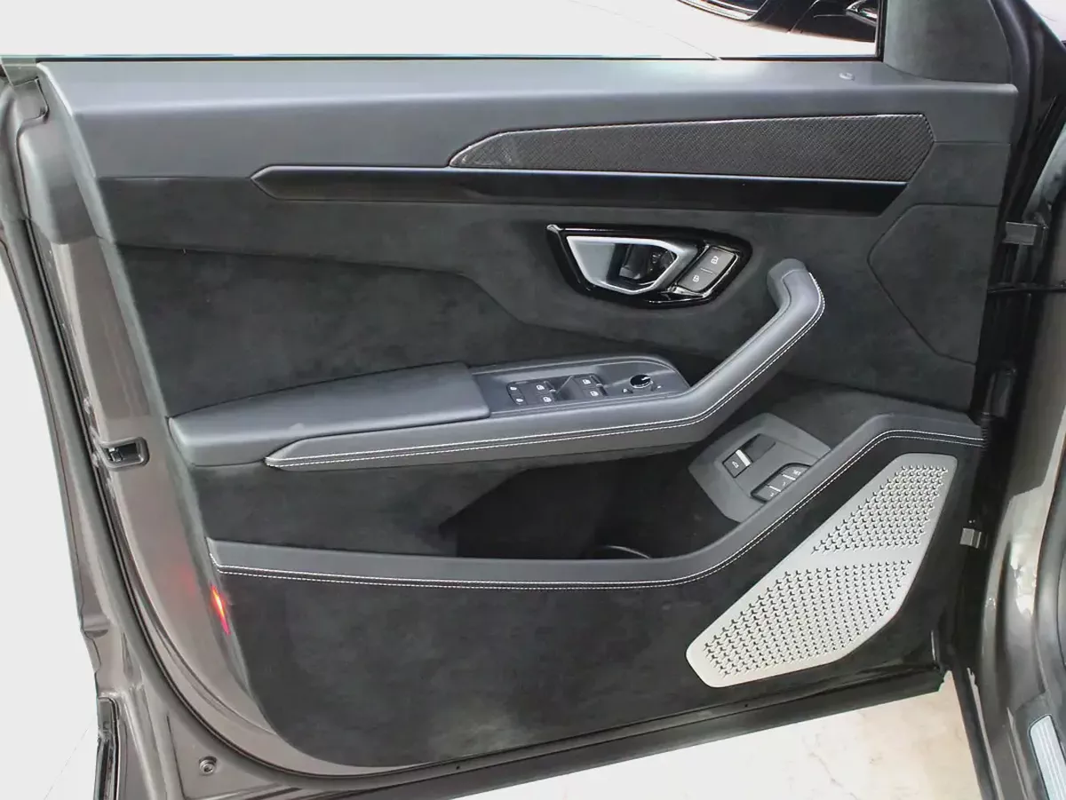 2024 - Lamborghini Urus Performante-13-13