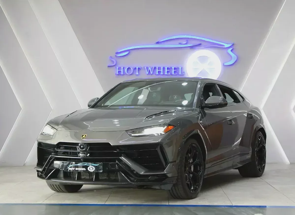 2024 - Lamborghini Urus Performante