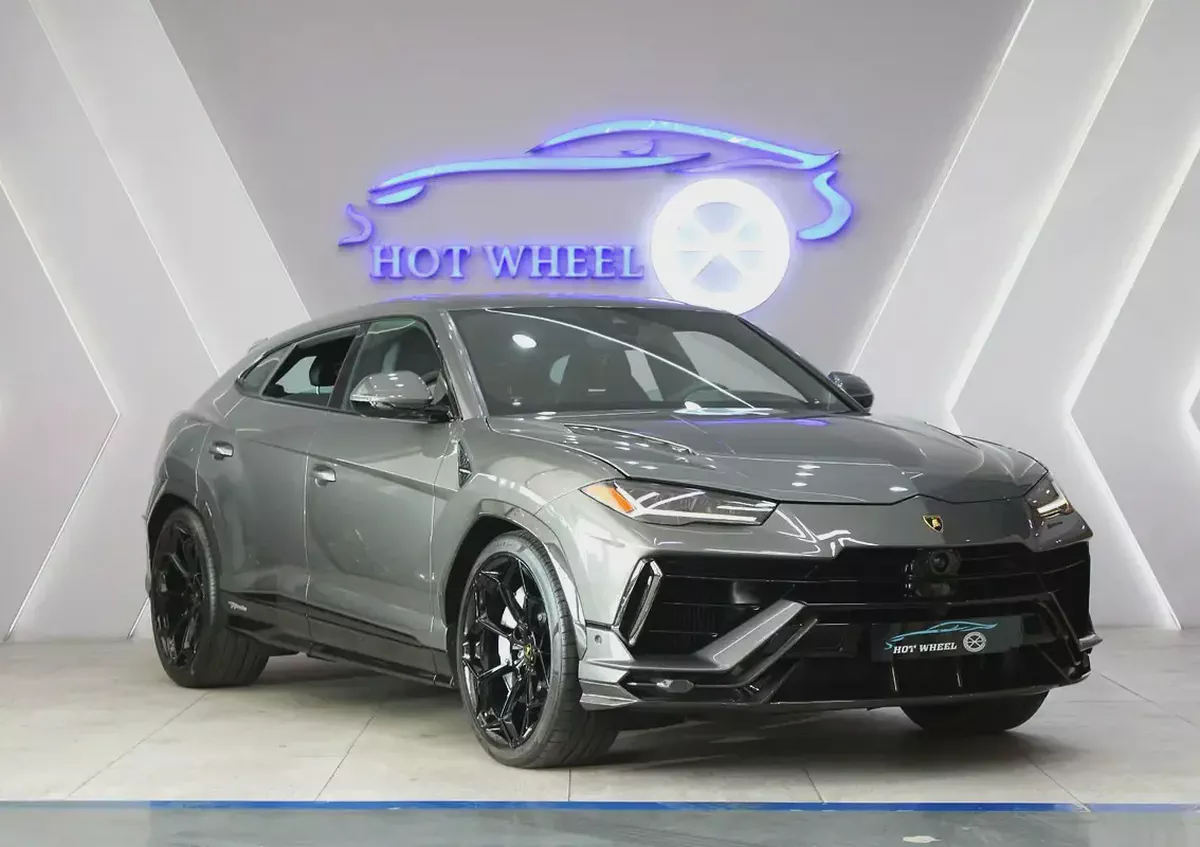 2024 - Lamborghini Urus Performante-1-1
