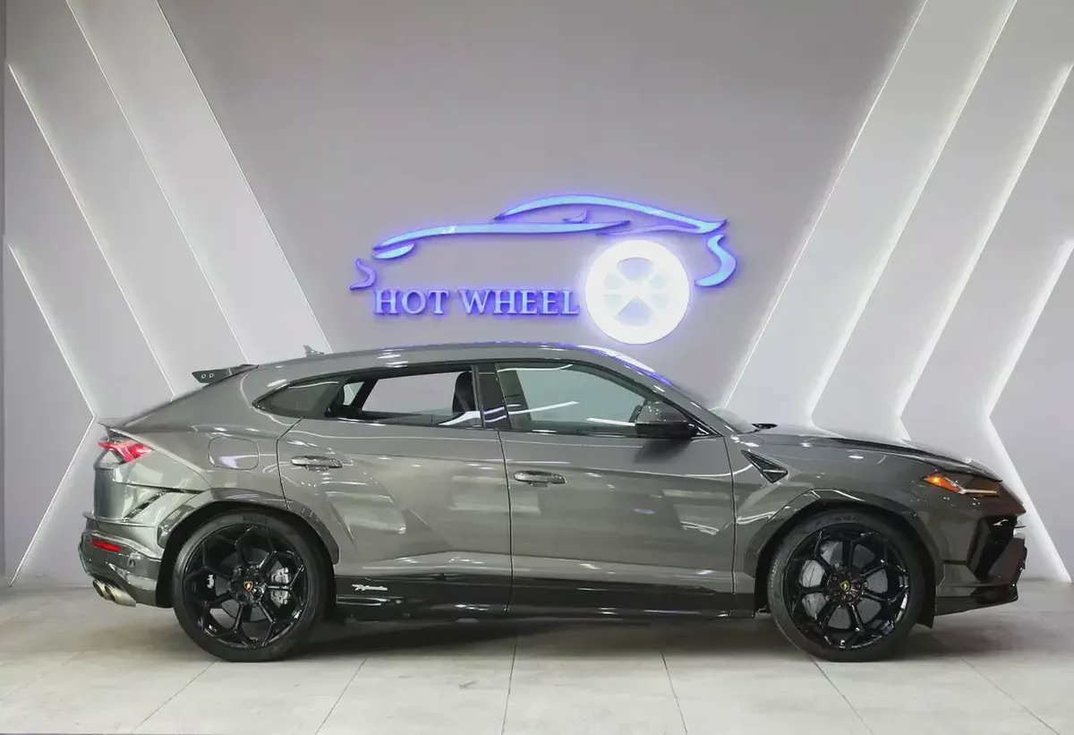 2024 - Lamborghini Urus Performante-6-6