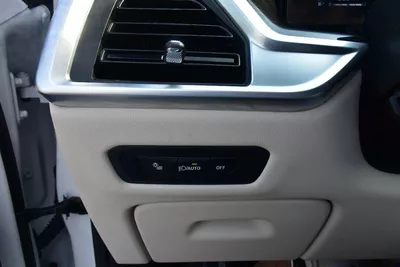 BMW X6 M60i X-DRIVE 2025 | WHITE-3