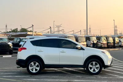Toyota RAV4  2014 Toyota Rav4 Full Option 2.5L V4 - Sunroof - Rear Camera - Leather Seat - Japanese Specs-8