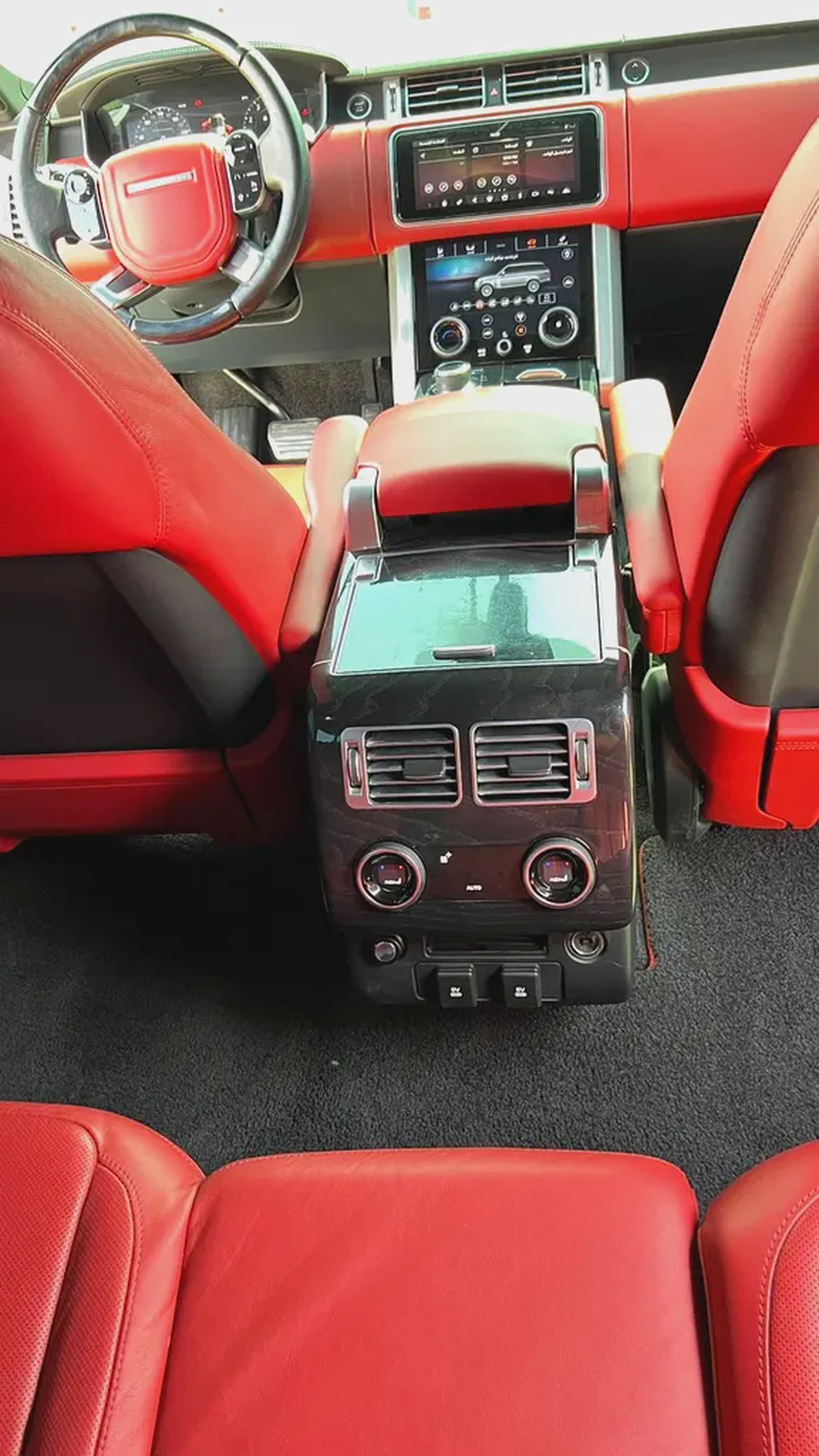  Range Rover vogue L super charged V8 Gcc-8-8