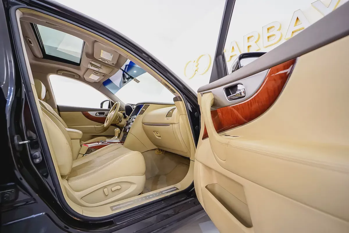 AED 985 PM | INFINITY QX70 LUXURY 2015 | WELL MAINTAINED | 1 YEAR WARRANTY | GCC-13-13