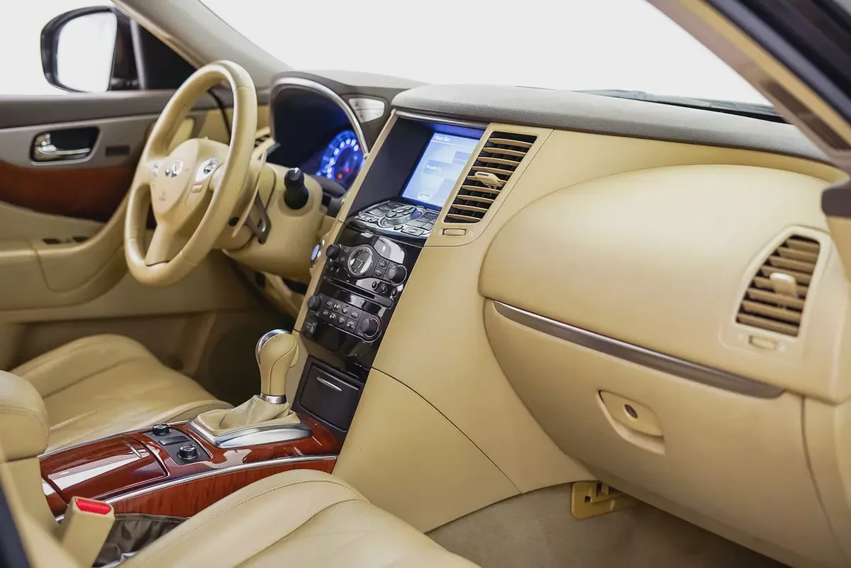 AED 985 PM | INFINITY QX70 LUXURY 2015 | WELL MAINTAINED | 1 YEAR WARRANTY | GCC-15-15