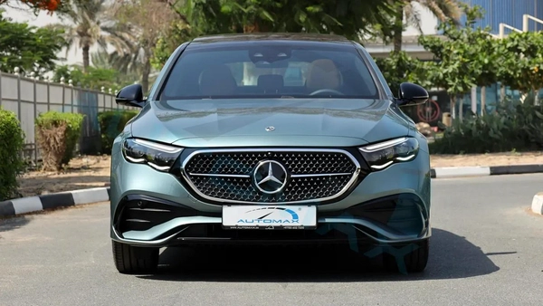 2026 Mercedes-Benz E 300 AMG EQ Boost 2.0T RWD GCC 0Km With 2 Years Unlimited Mileage Warranty