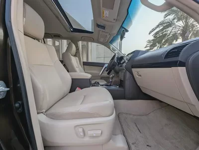 Toyota Prado VXR 2022 | Top Full Option GCC Specs V6 4.0L Interior and Exterior Excellent Condition-12