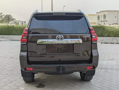 Toyota Prado VXR 2022 | Top Full Option GCC Specs V6 4.0L Interior and Exterior Excellent Condition-5