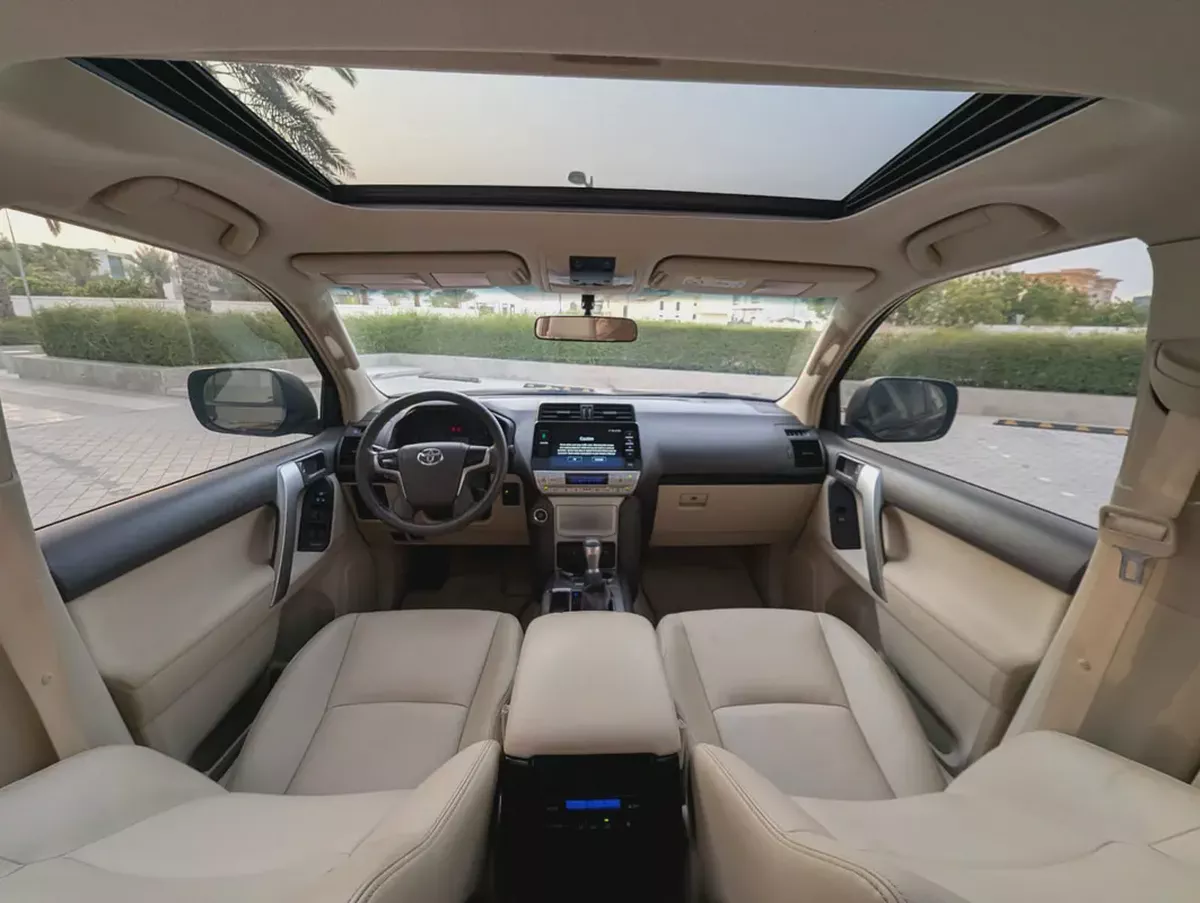 Toyota Prado VXR 2022 | Top Full Option GCC Specs V6 4.0L Interior and Exterior Excellent Condition-10-10