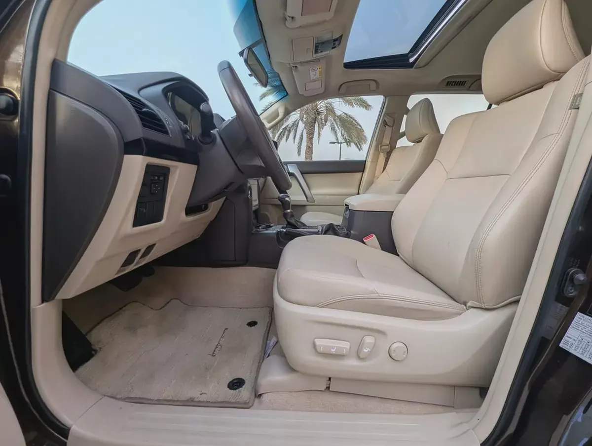 Toyota Prado VXR 2022 | Top Full Option GCC Specs V6 4.0L Interior and Exterior Excellent Condition-11-11