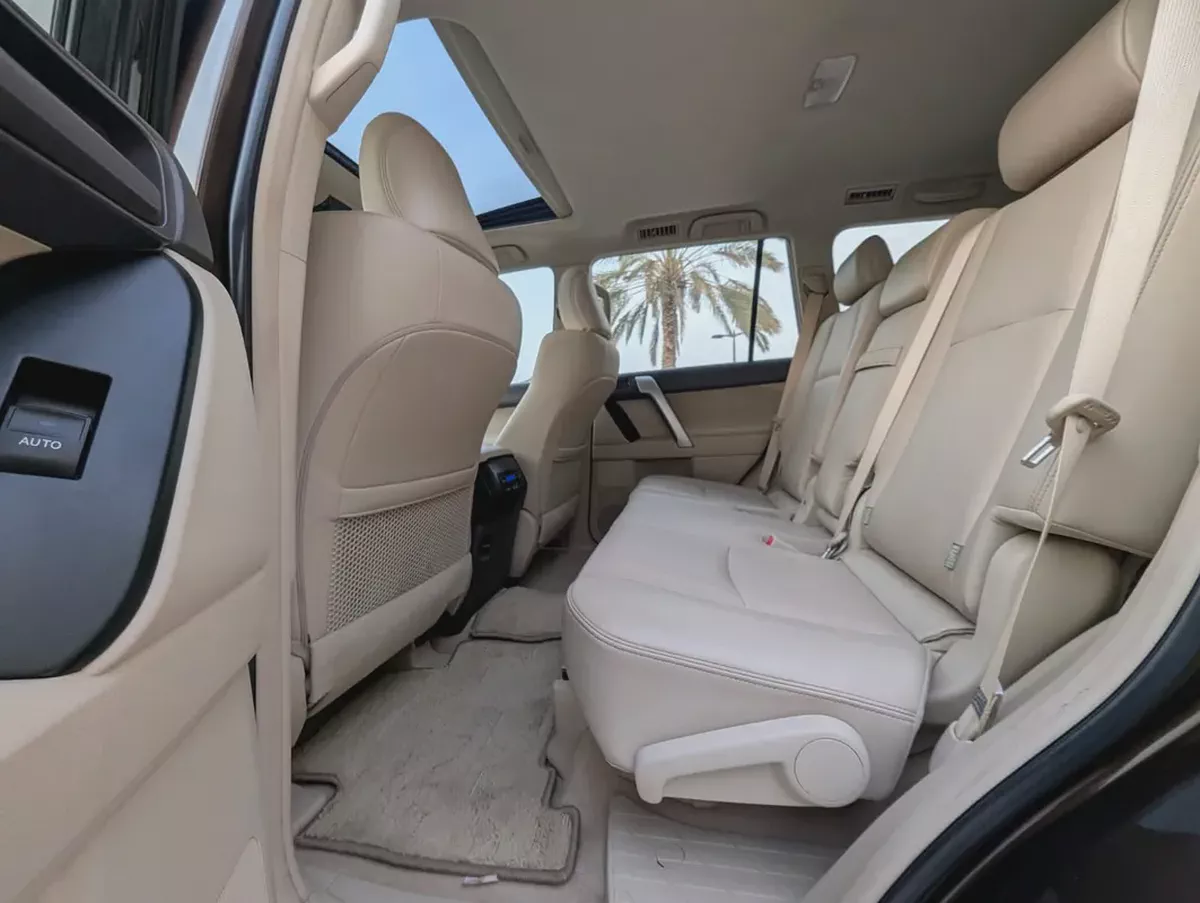 Toyota Prado VXR 2022 | Top Full Option GCC Specs V6 4.0L Interior and Exterior Excellent Condition-14-14