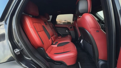 Land Rover Range Rover Sport SE Dynamic-10
