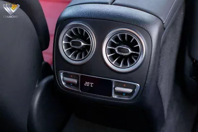 Mercedes Benz 200 Coupe 2023 GCC specs-15