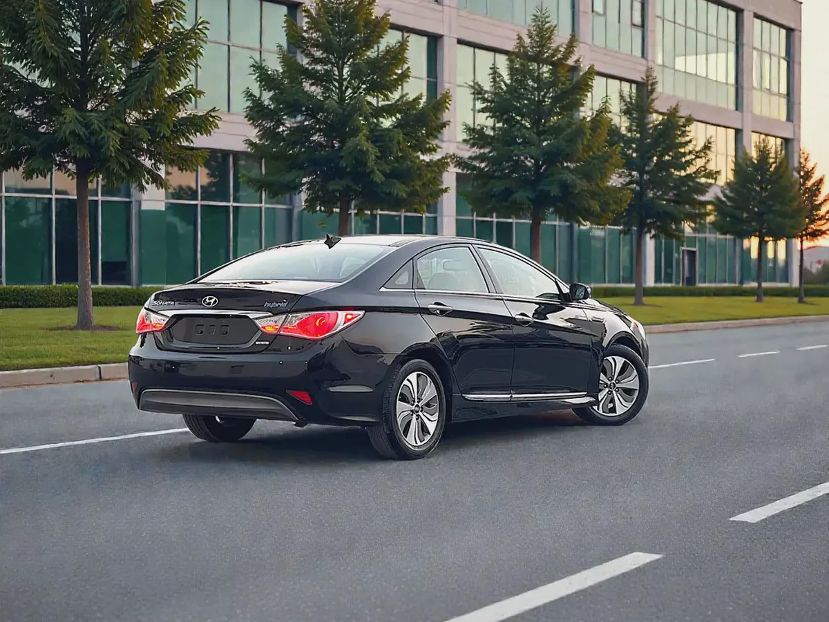 HYUNDAI SONATA | HYBRID | LIMITED | 2.4L V4 | WELL MAINTAINED-4-4