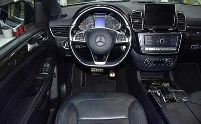 Mercedes Benz GLE43 AMG ( 2018 Model ) in Silver Color GCC Specs-4