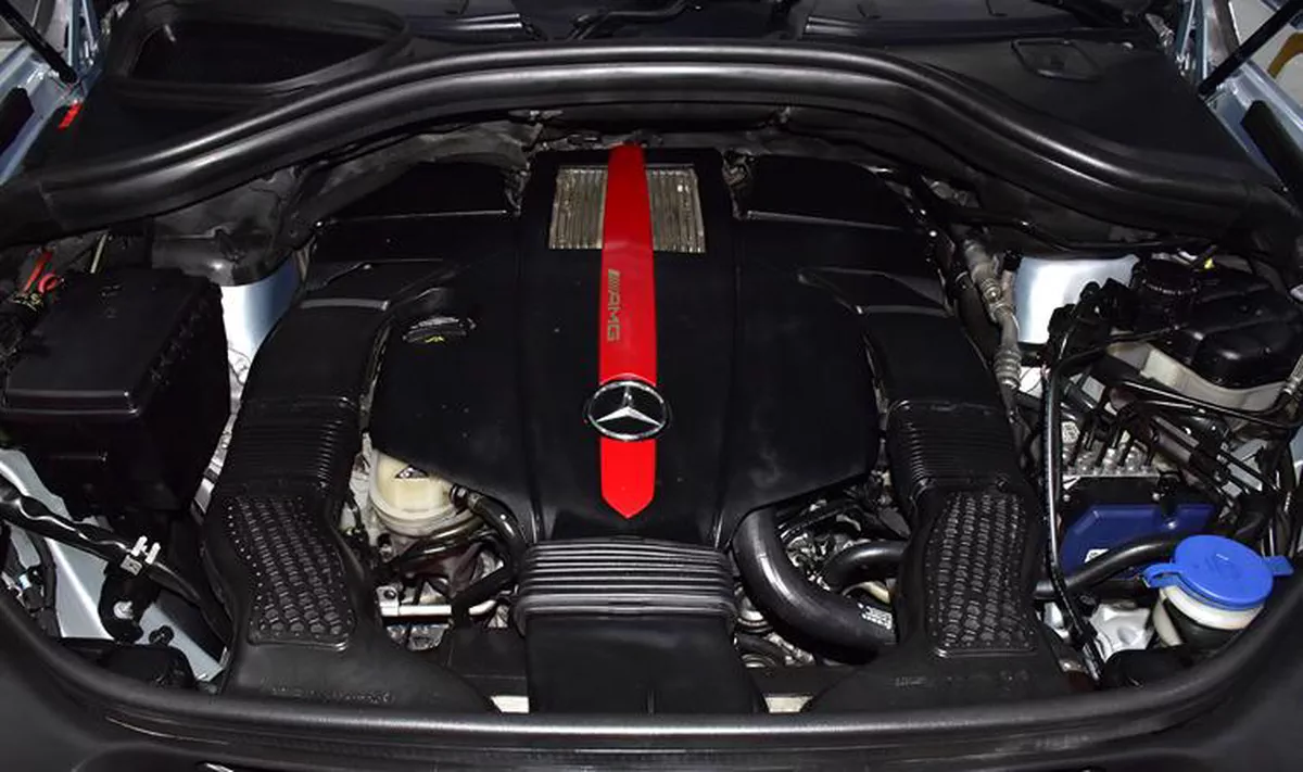 Mercedes Benz GLE43 AMG ( 2018 Model ) in Silver Color GCC Specs-8-8