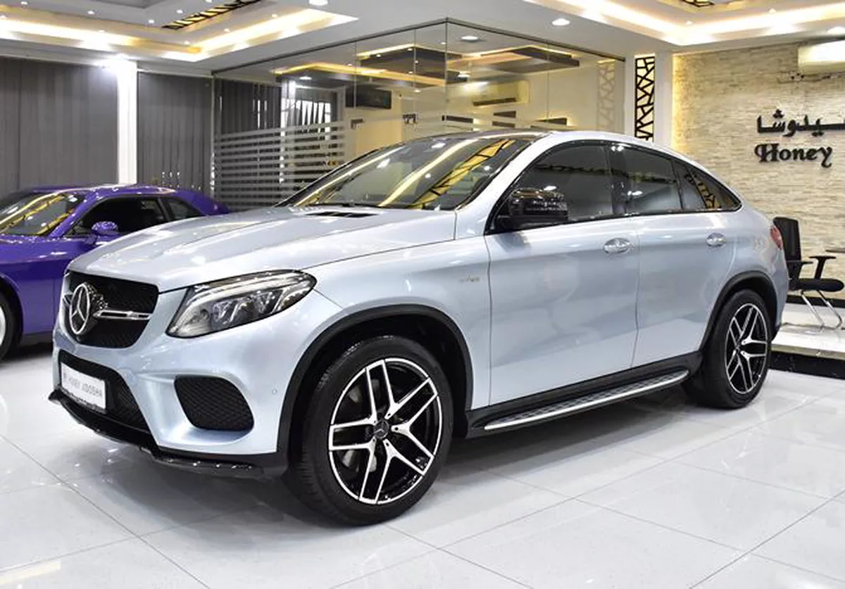 Mercedes Benz GLE43 AMG ( 2018 Model ) in Silver Color GCC Specs-3-3