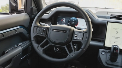 2026 Land Rover Defender Octa | Brand New-13