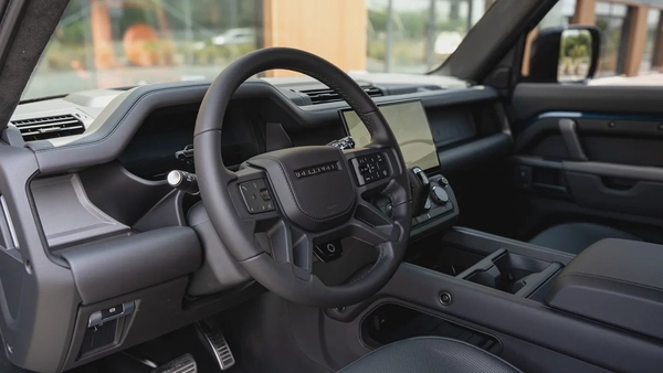 2026 Land Rover Defender Octa | Brand New