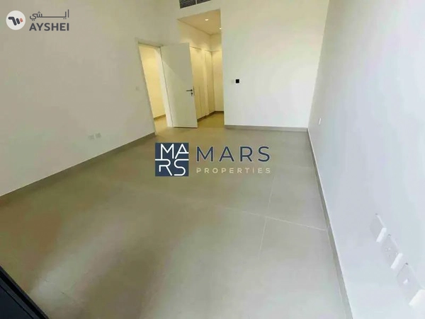 "Stunning 4-Bedroom Middle Unit Townhouse in Masaar – For rent