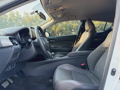 TOYOTA C-HR—2021–GCC—FREE ACCIDENT—ORIGINAL PAINT—HYBRID—EXCELLENT CONDITION-13
