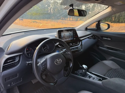 TOYOTA C-HR—2021–GCC—FREE ACCIDENT—ORIGINAL PAINT—HYBRID—EXCELLENT CONDITION-14
