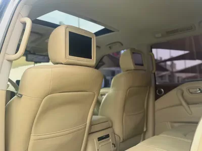 Nissan Patrol LE Titanium 2018 | GCC Specs | V8 Engine-15