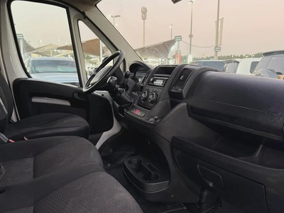 Peugeot Boxer 2023 White High Roof-7