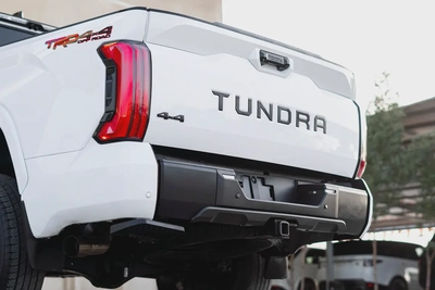 TOYOTA TUNDRA 2024 CRE WHITE-5