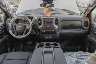 CHEVROLET SILVERADO | V8 5.3L | 4WD | GCC | 2025  (Export)-9