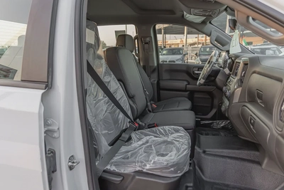 CHEVROLET SILVERADO | V8 5.3L | 4WD | GCC | 2025  (Export)-18